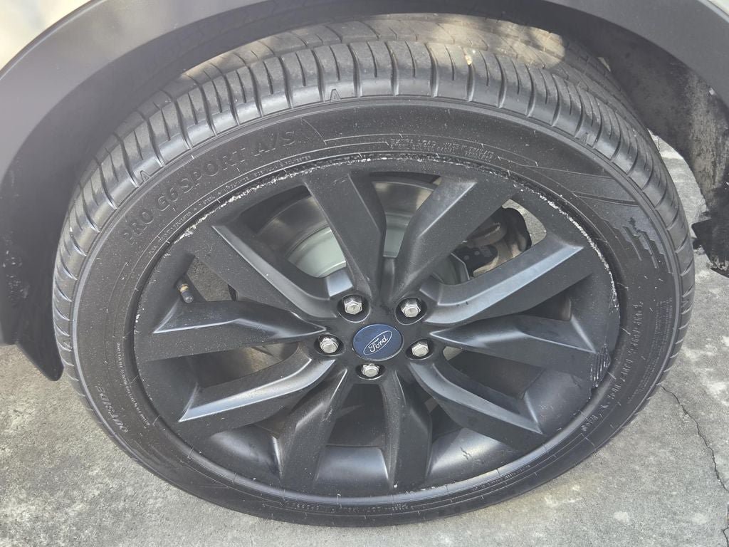 Used 2017 Ford Escape Titanium w/ Equipment Group 301A FWD image 13