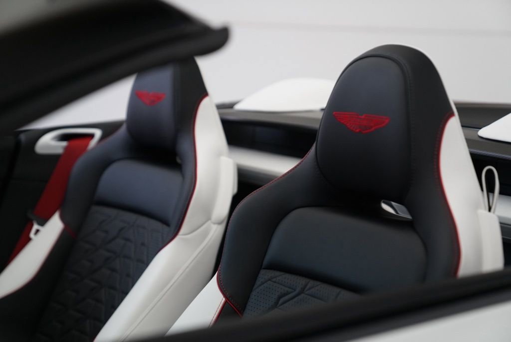 New 2026 Aston Martin Vanquish Convertible image 4