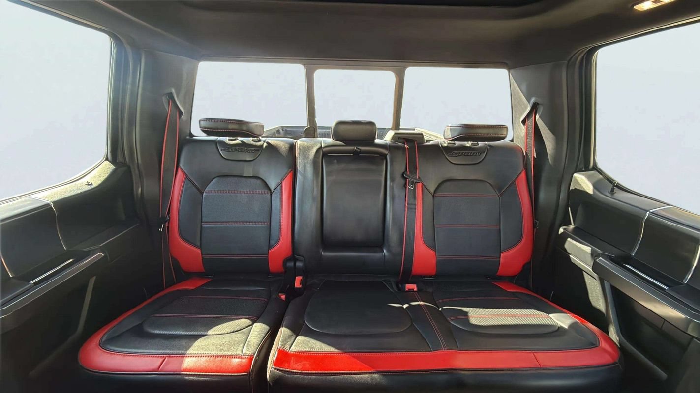 Used 2019 Ford F150 Lariat w/ Equipment Group 502A Luxury AWD/4WD image 21