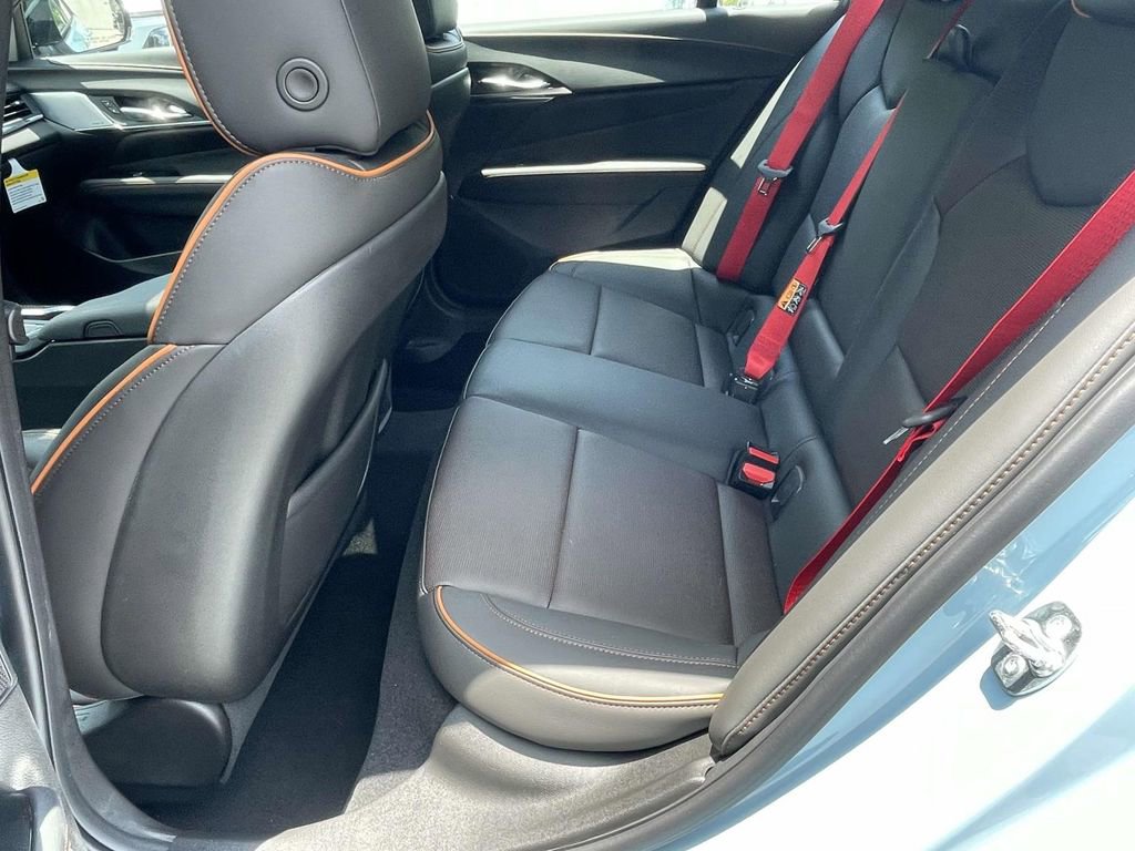 New 2025 Cadillac CT4 V image 11