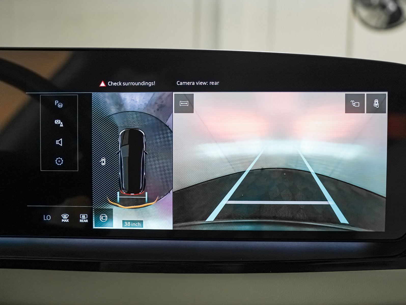 Certified 2025 Audi Q6 e-tron Premium w/ Convenience Package image 22