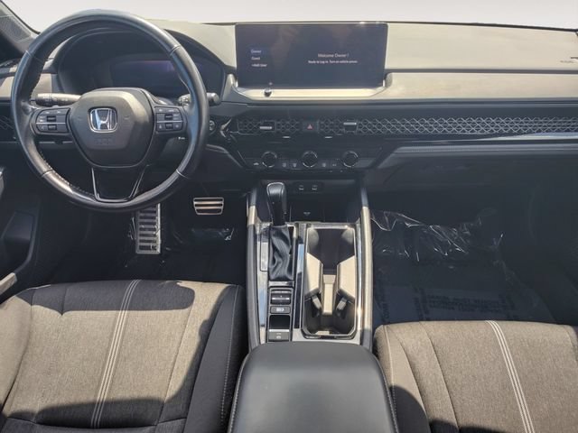 Used 2025 Honda Accord Sport image 10