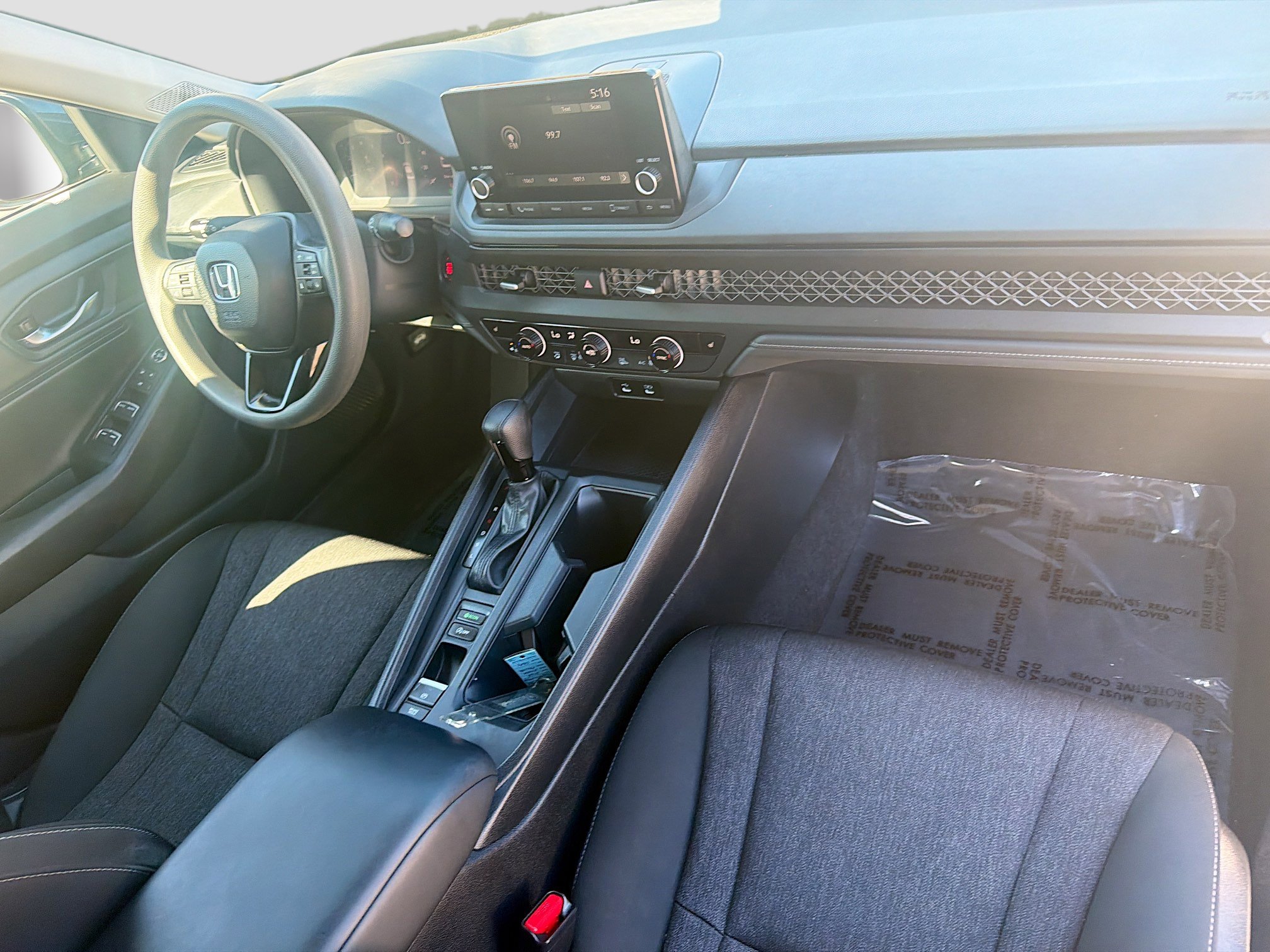 Used 2023 Honda Accord EX image 32