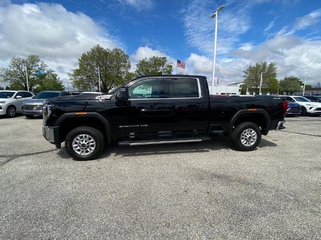 New 2025 GMC Sierra 2500 SLE w/ SLE Value Package; image 2