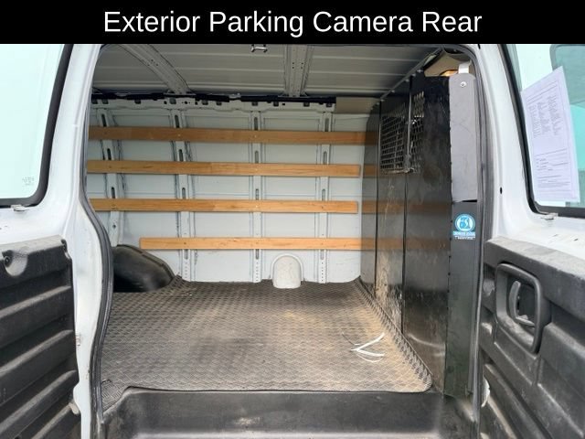 Used 2022 Chevrolet Express 2500 w/ Driver Convenience Package RWD image 10