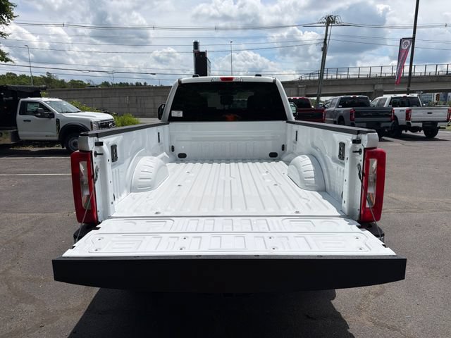 New 2026 Ford F250 XLT w/ FX4 Off-Road Package AWD/4WD image 14