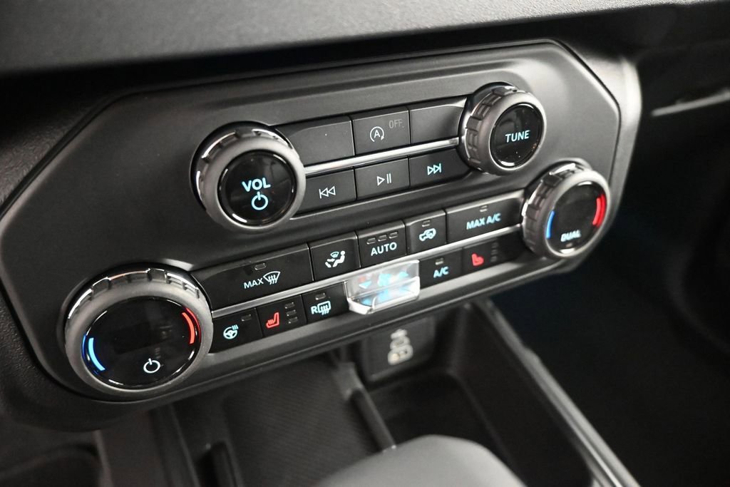New 2026 Ford Bronco Outer Banks AWD/4WD image 16