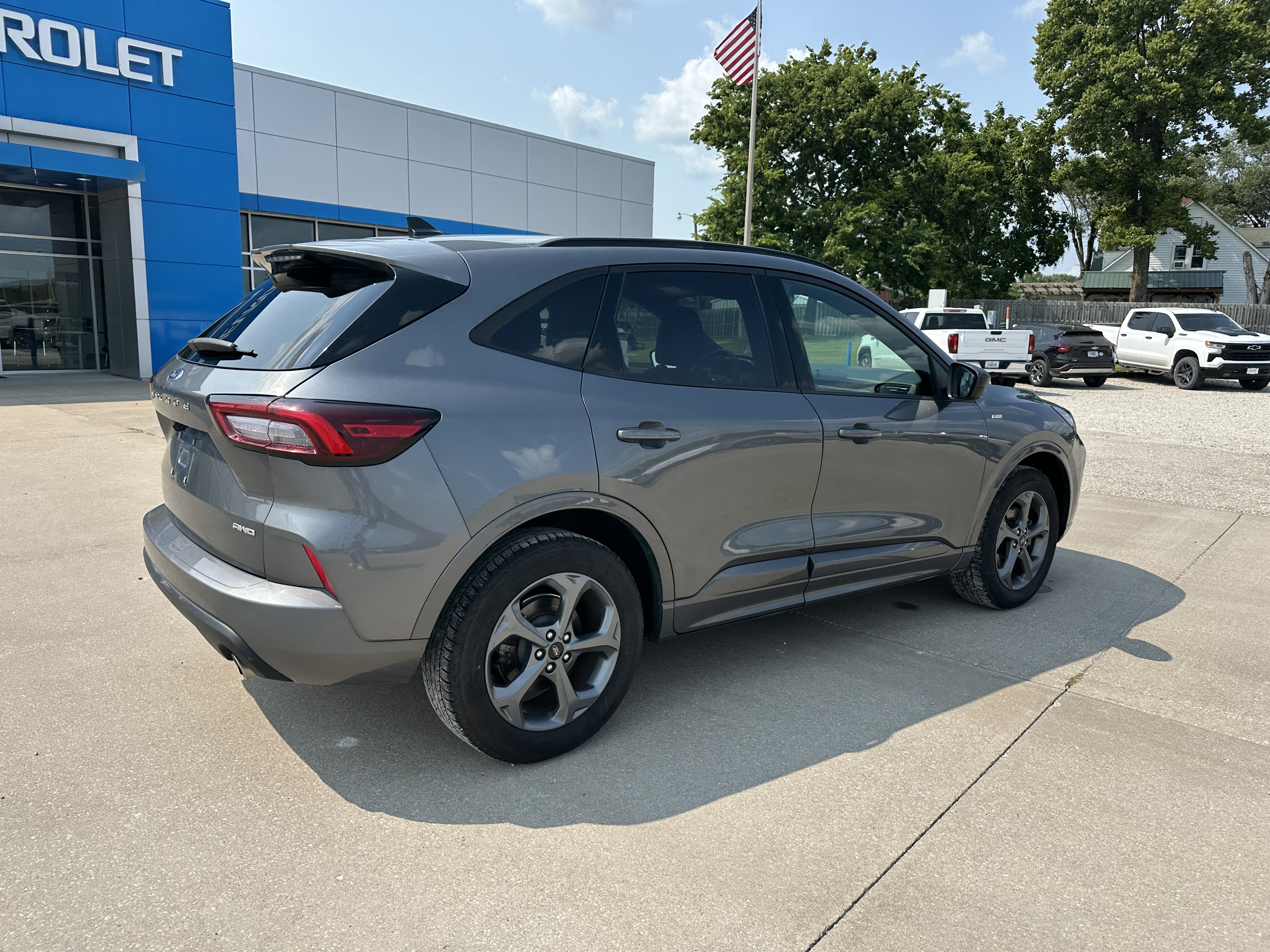 Used 2024 Ford Escape ST-Line AWD/4WD image 5