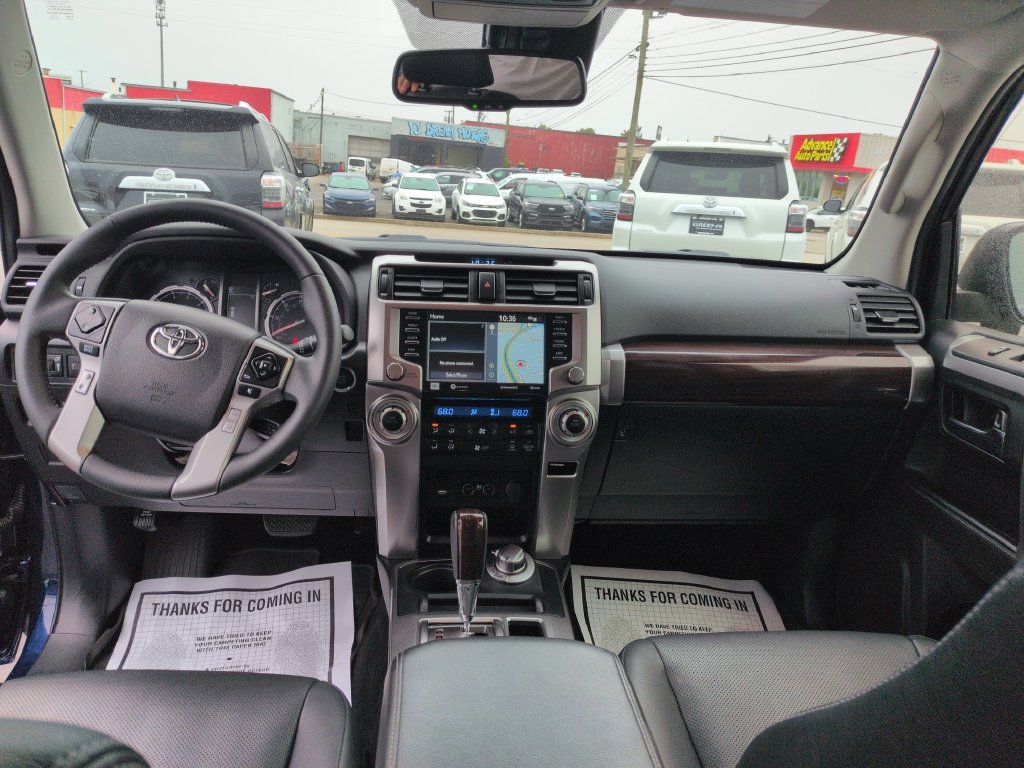 Used 2022 Toyota 4Runner Limited AWD/4WD image 12