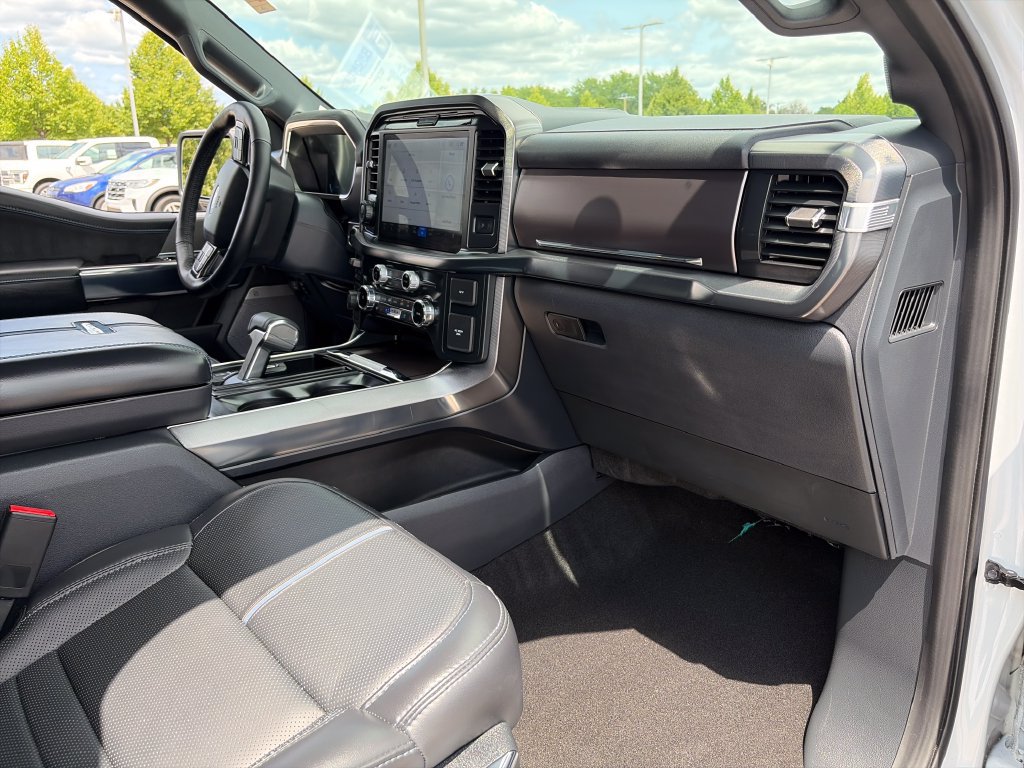 Used 2025 Ford F150 Platinum AWD/4WD image 11