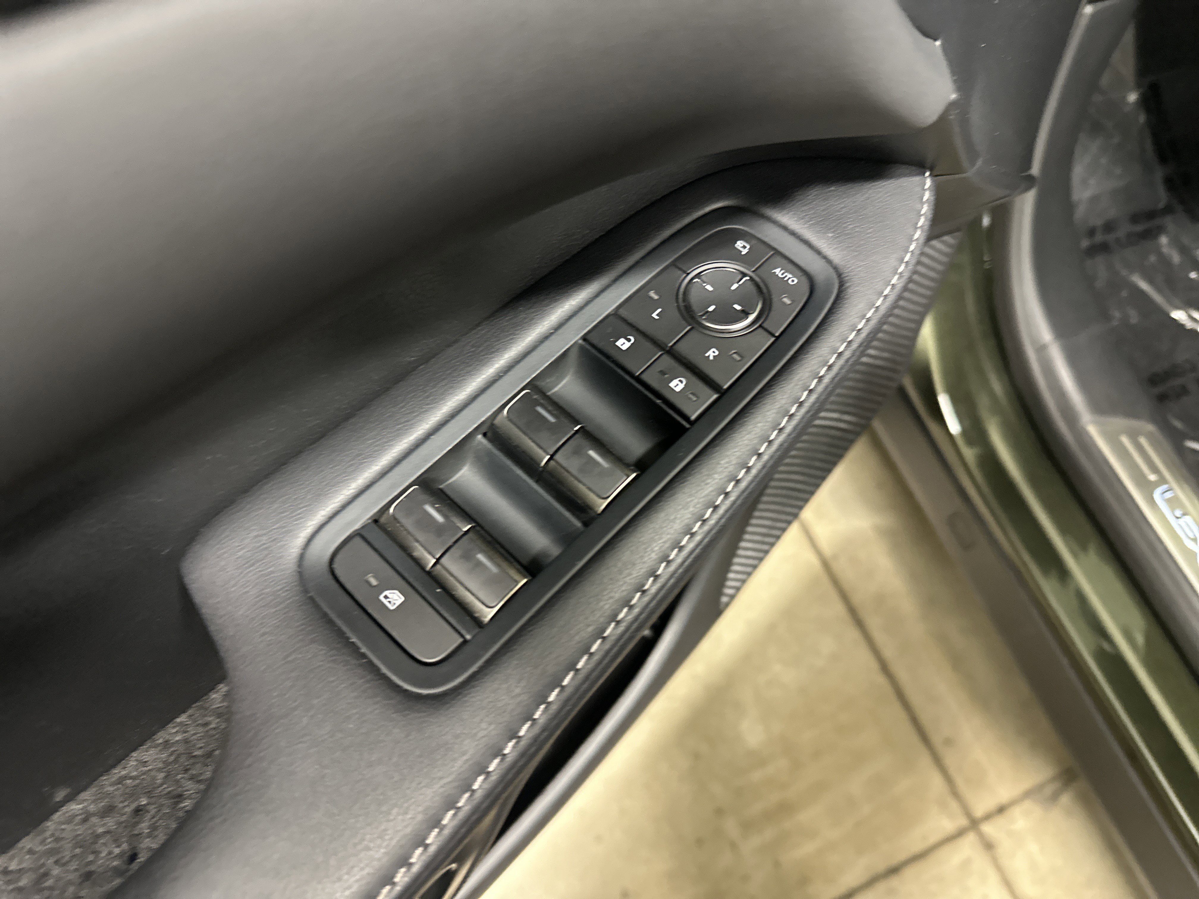 Certified 2024 Lexus RX 350 Premium w/ Accessory Package (K3) FWD image 15