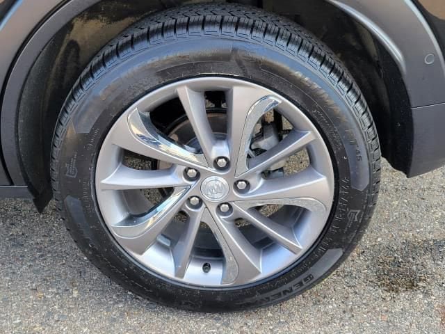 Used 2023 Buick Encore GX Essence w/ Advanced Technology Package AWD/4WD image 8