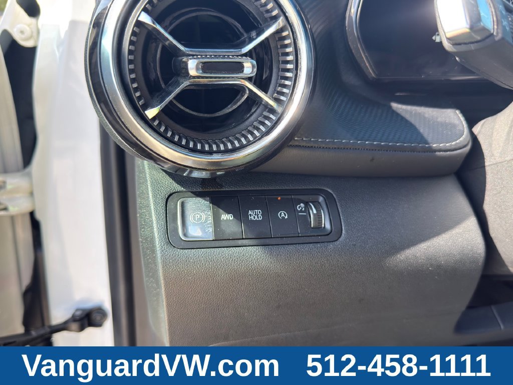 Used 2026 Chevrolet Equinox LT AWD/4WD image 20