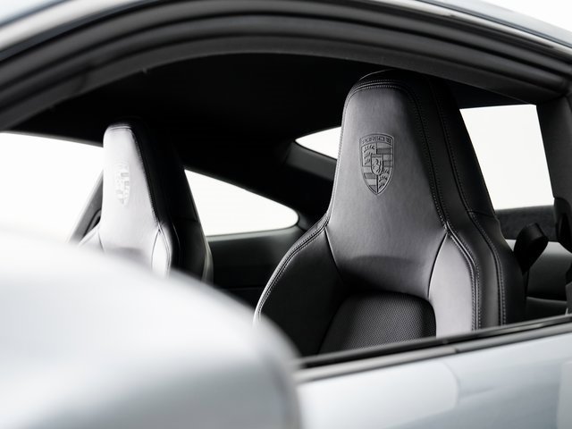 Used 2025 Porsche 911 Carrera image 10