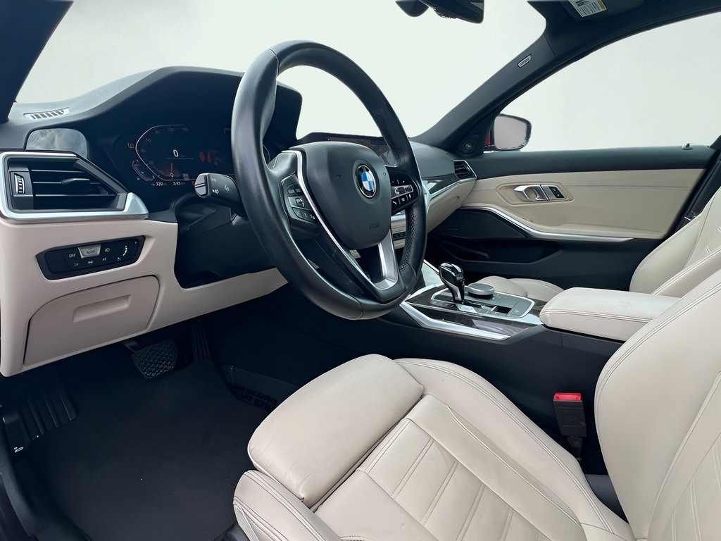 Used 2021 BMW 330i Sedan w/ Convenience Package RWD image 15
