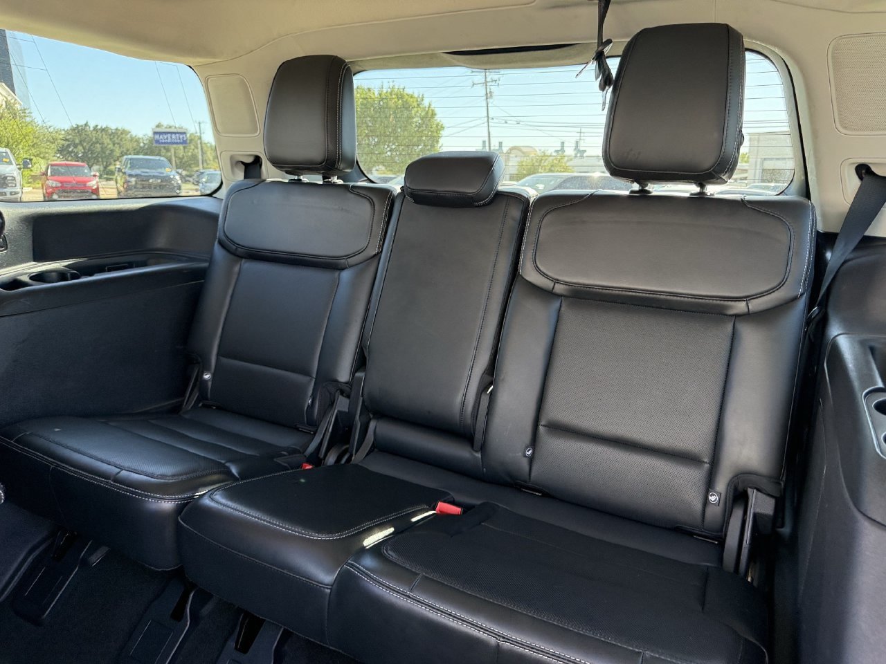 Used 2025 Ford Expedition Platinum AWD/4WD image 28