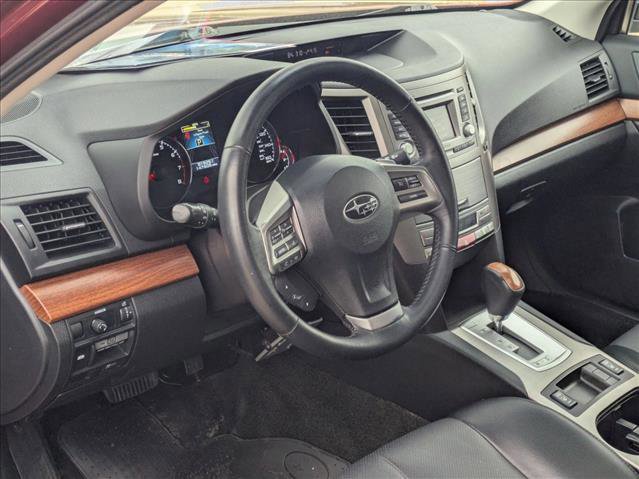 Used 2014 Subaru Outback 3.6R Limited w/ Moonroof Package image 10