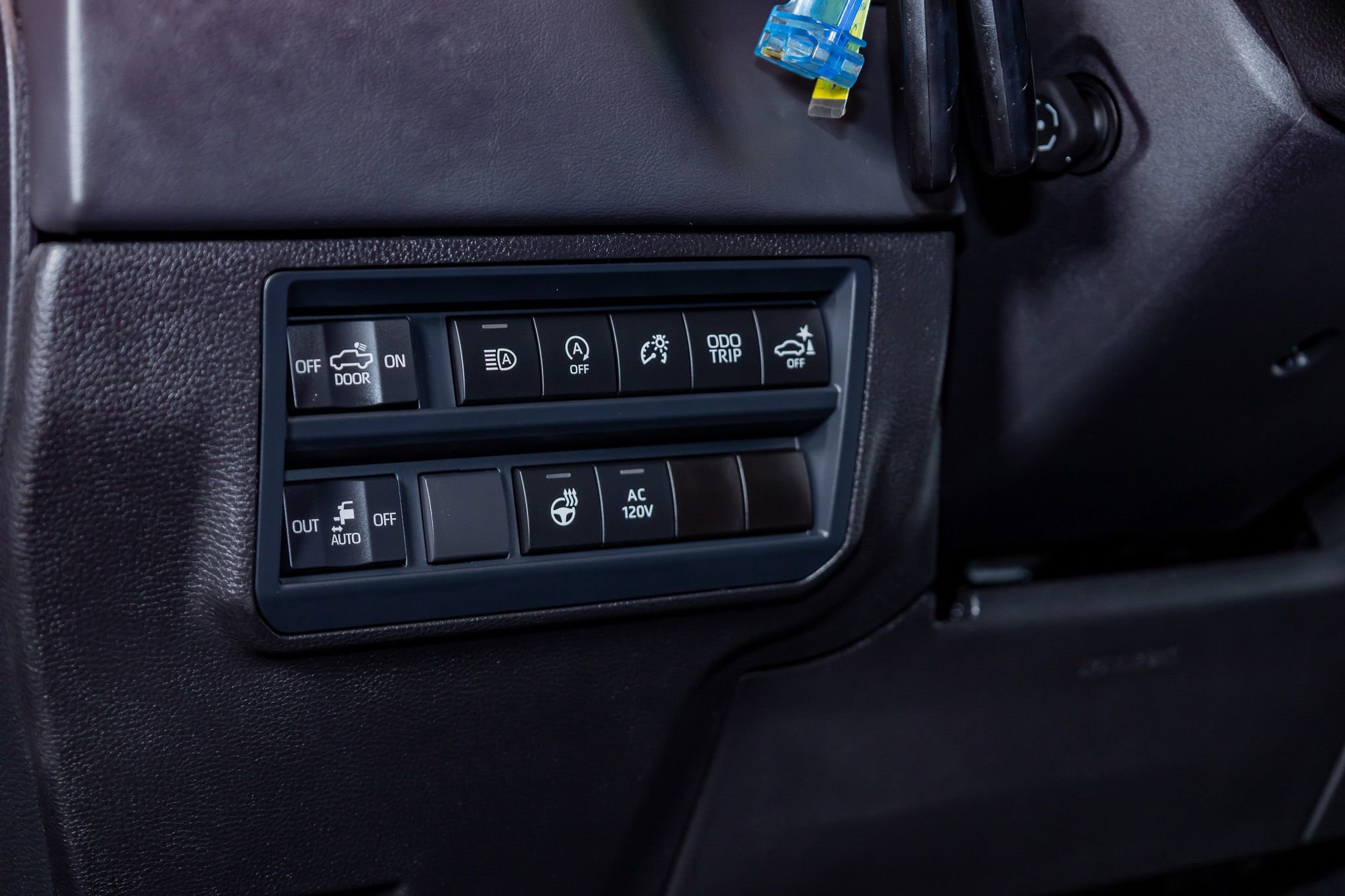 Used 2025 Toyota Tundra Platinum image 21