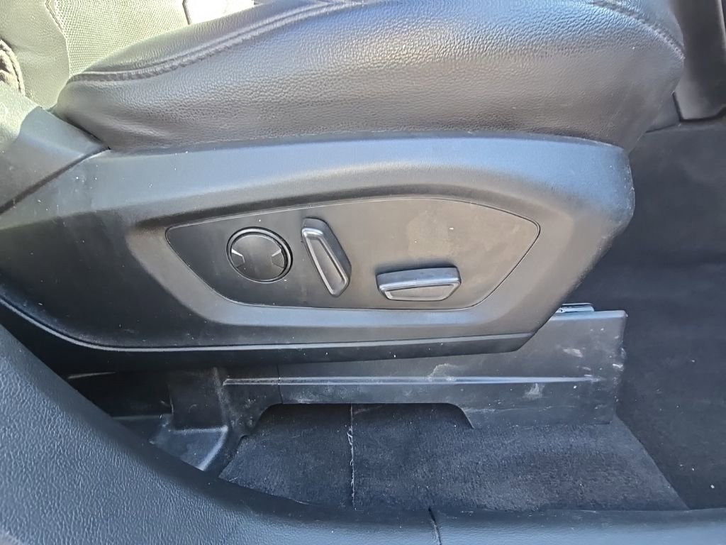 Used 2021 Ford Explorer Limited w/ Equipment Group 301A image 52