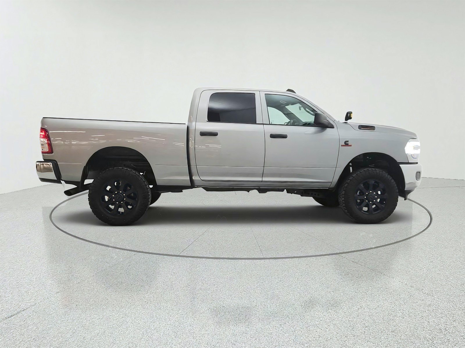 Used 2022 RAM 2500 Tradesman AWD/4WD image 4