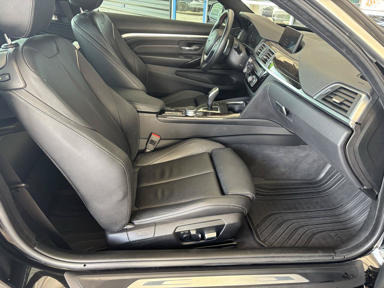Used 2020 BMW 430i Coupe w/ Executive Package RWD image 27
