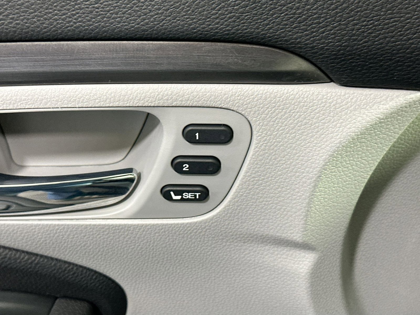 Used 2022 Honda Pilot EX-L image 17