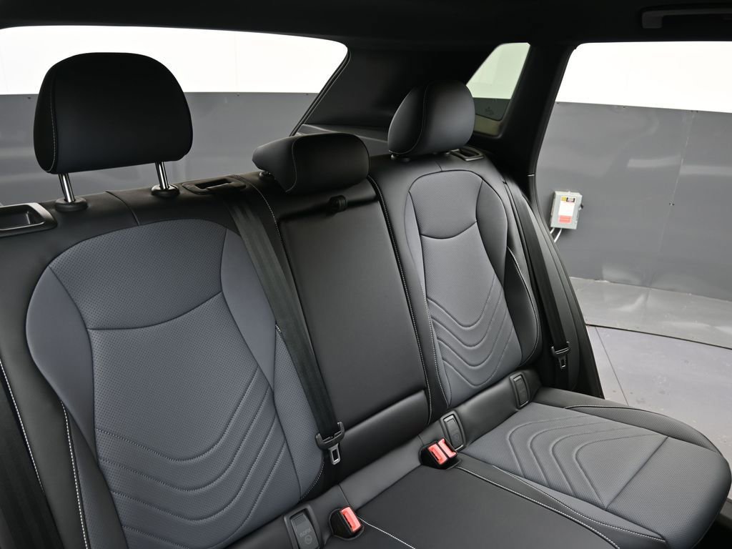 New 2026 Volkswagen Tiguan SE R-Line image 16