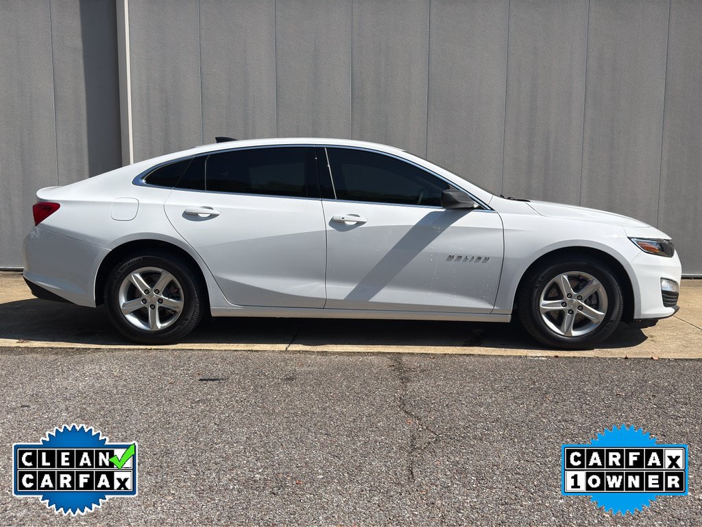 Used 2023 Chevrolet Malibu LS FWD image 2