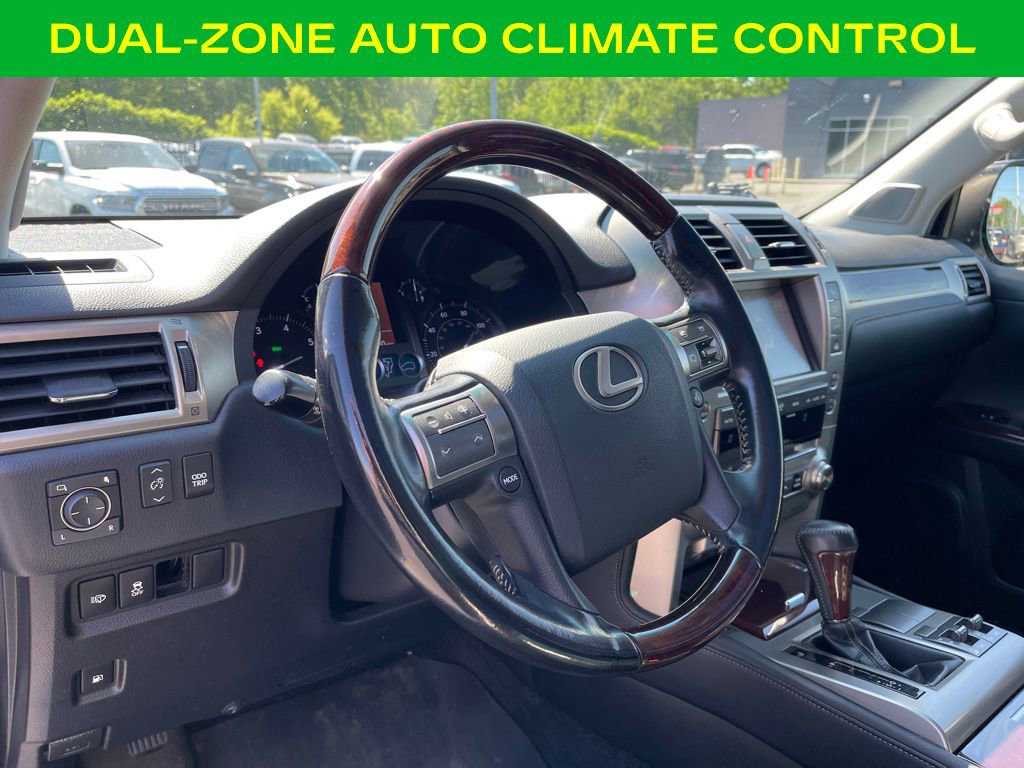 Used 2017 Lexus GX 460 Premium AWD/4WD image 22