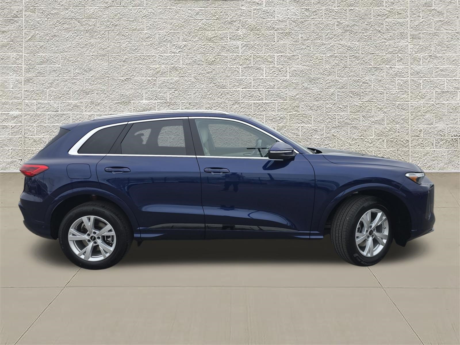 New 2026 Audi Q5 Premium AWD/4WD image 8