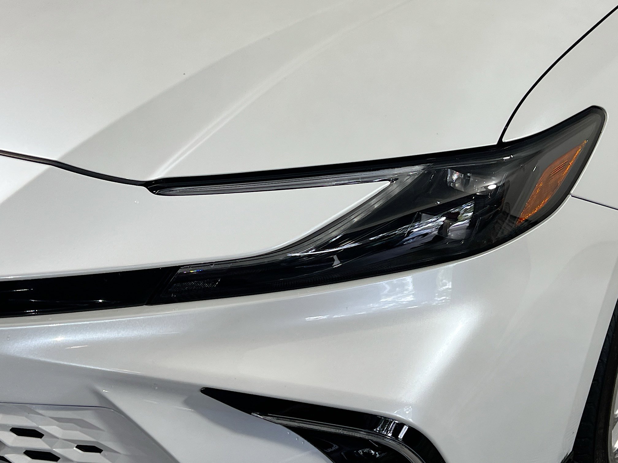 Used 2025 Toyota Camry XSE image 12