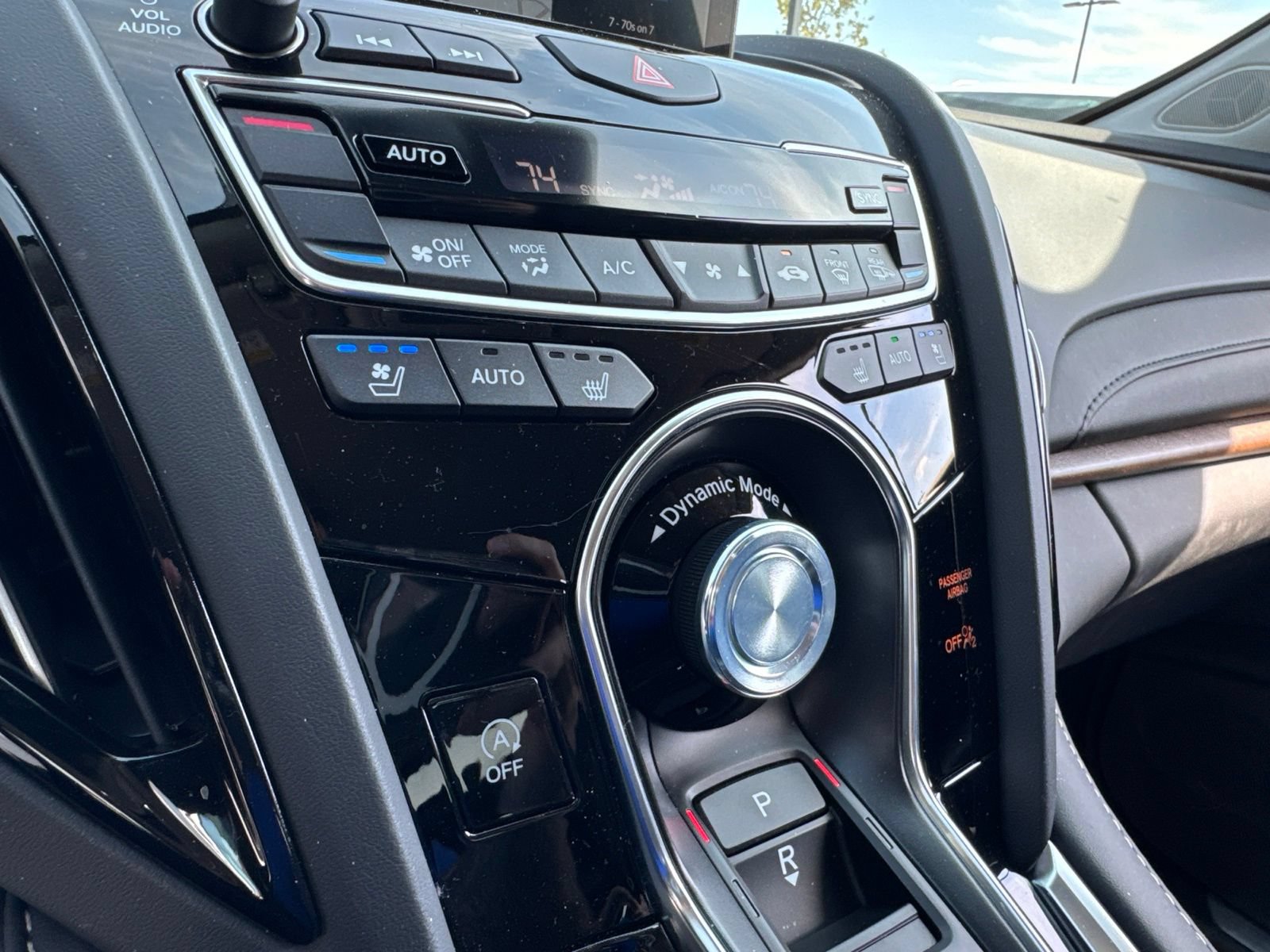 Used 2024 Acura RDX w/ Advance Package AWD/4WD image 17