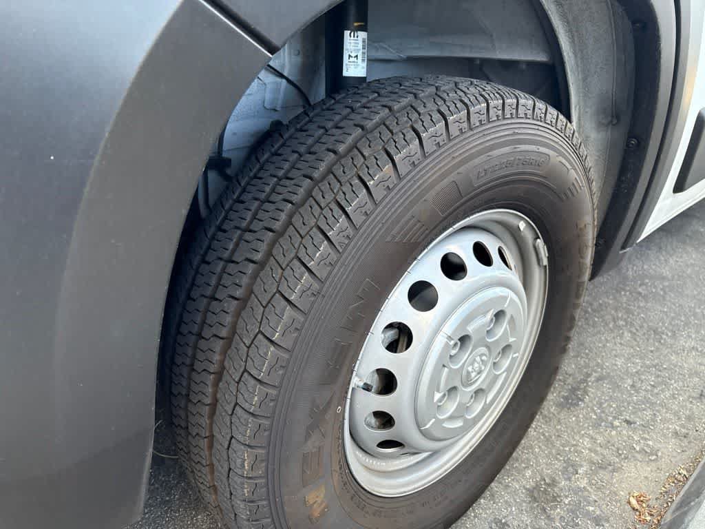 Used 2024 RAM ProMaster 3500 w/ Delivery Van Package FWD image 4