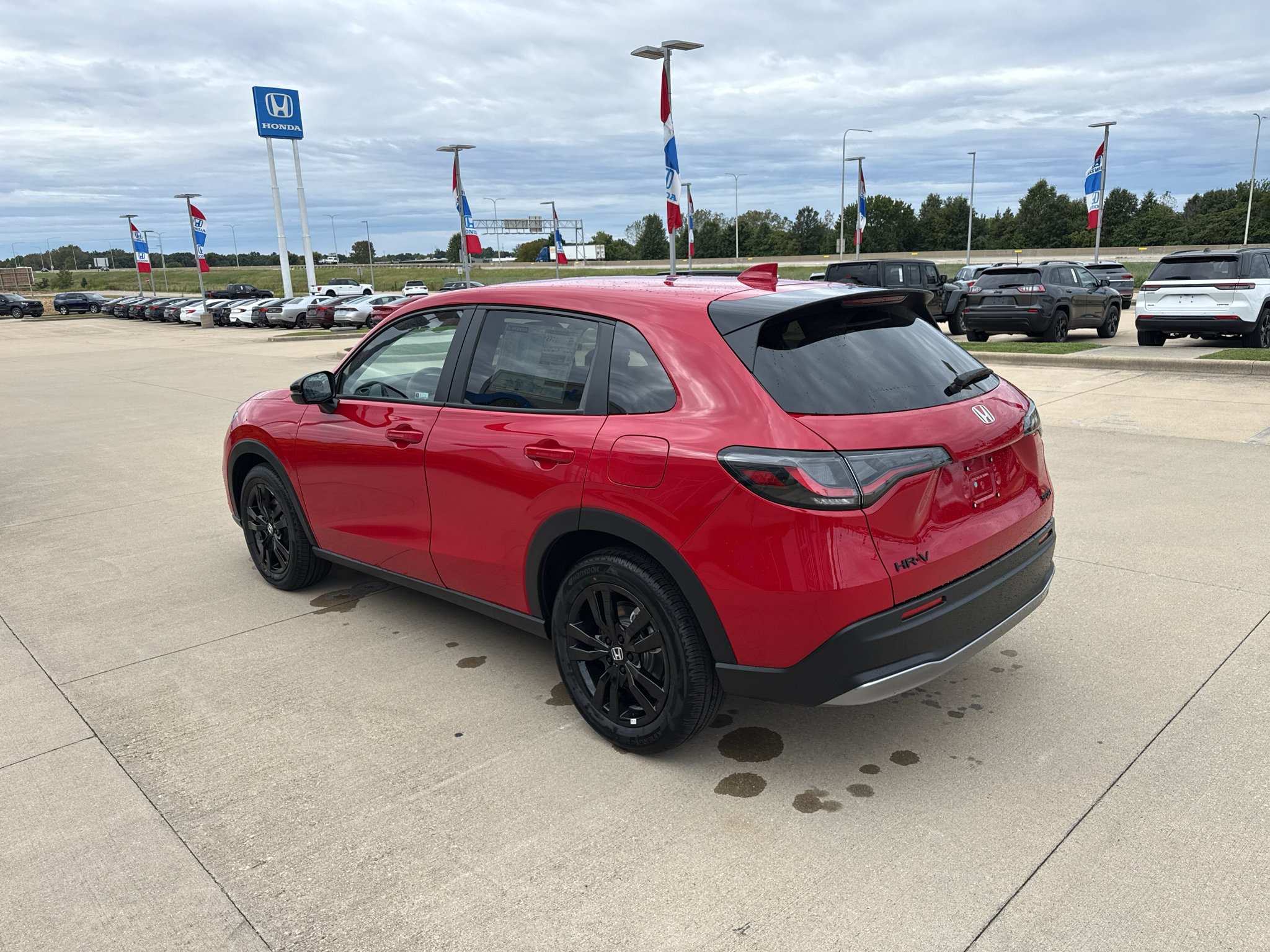 New 2027 Honda HR-V Sport image 7