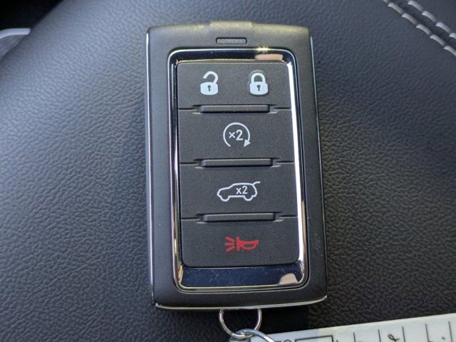 New 2025 Jeep Grand Cherokee L Limited w/ Black Appearance Package image 26