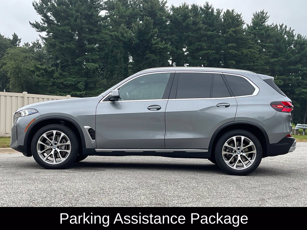 Certified 2025 BMW X5 xDrive40i w/ Premium Package AWD/4WD image 6