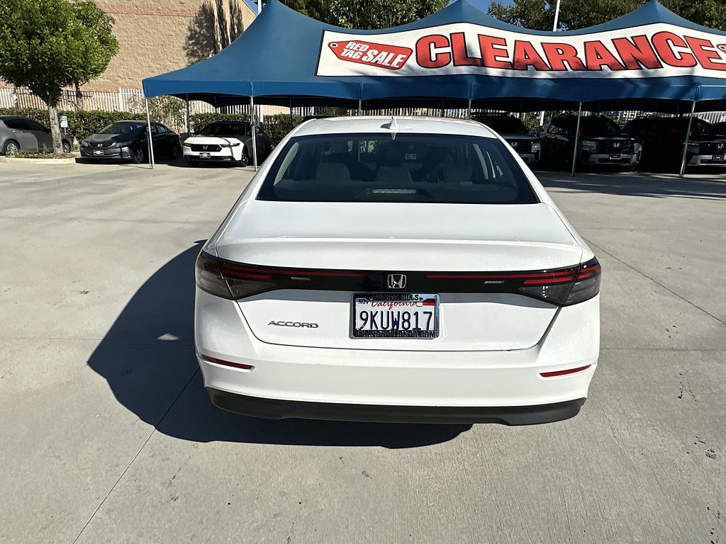 Certified 2023 Honda Accord EX image 27