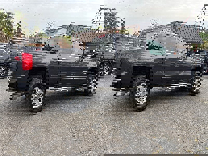 Used 2015 Chevrolet Silverado 3500 LTZ w/ Duramax Plus Package image 9