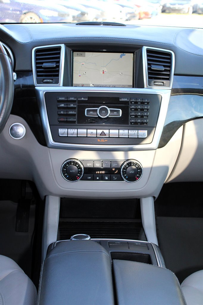 Used 2015 Mercedes-Benz GL 320 BlueTEC 4MATIC image 14