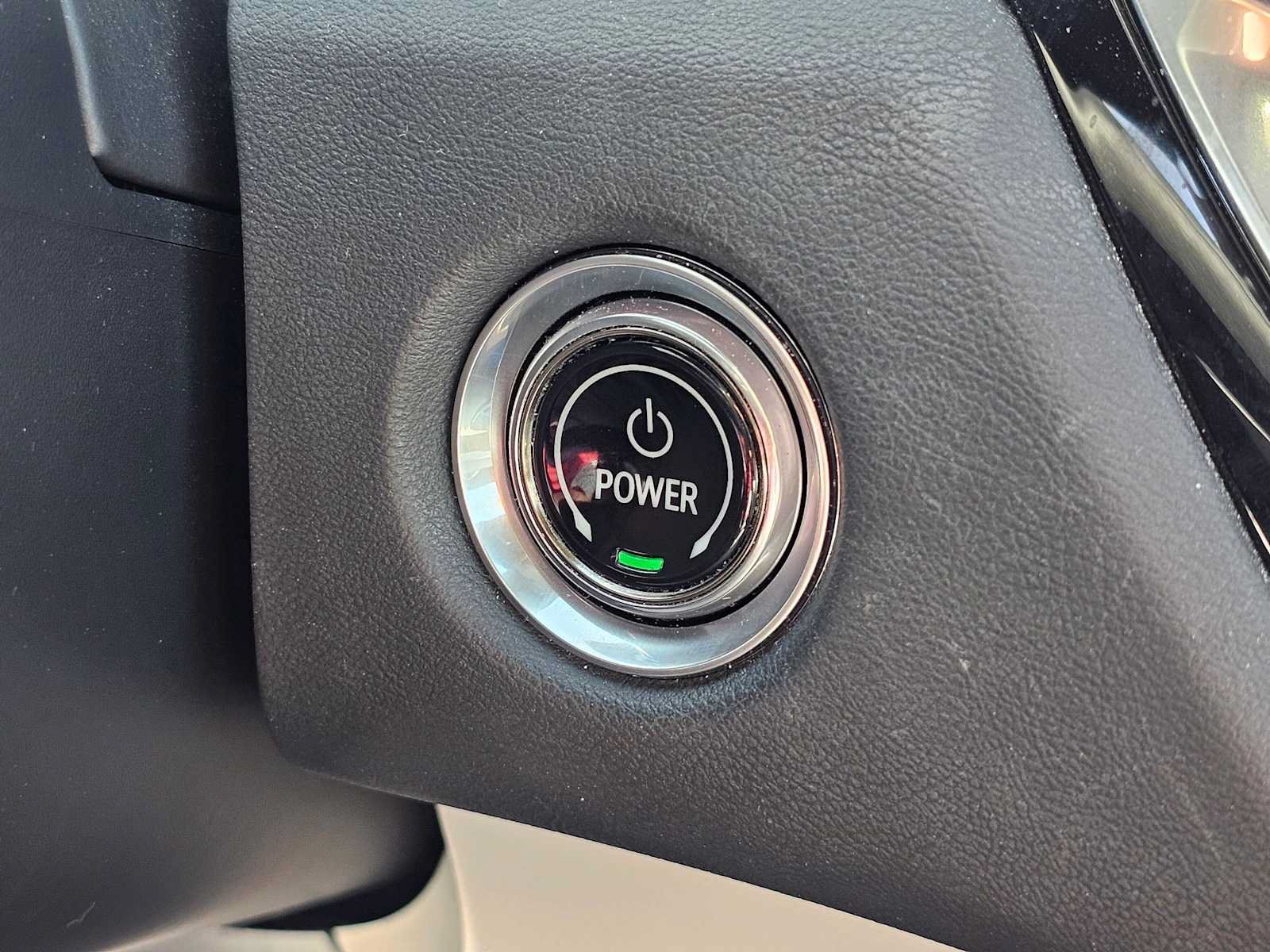 Used 2024 Cadillac Lyriq Sport RWD image 30