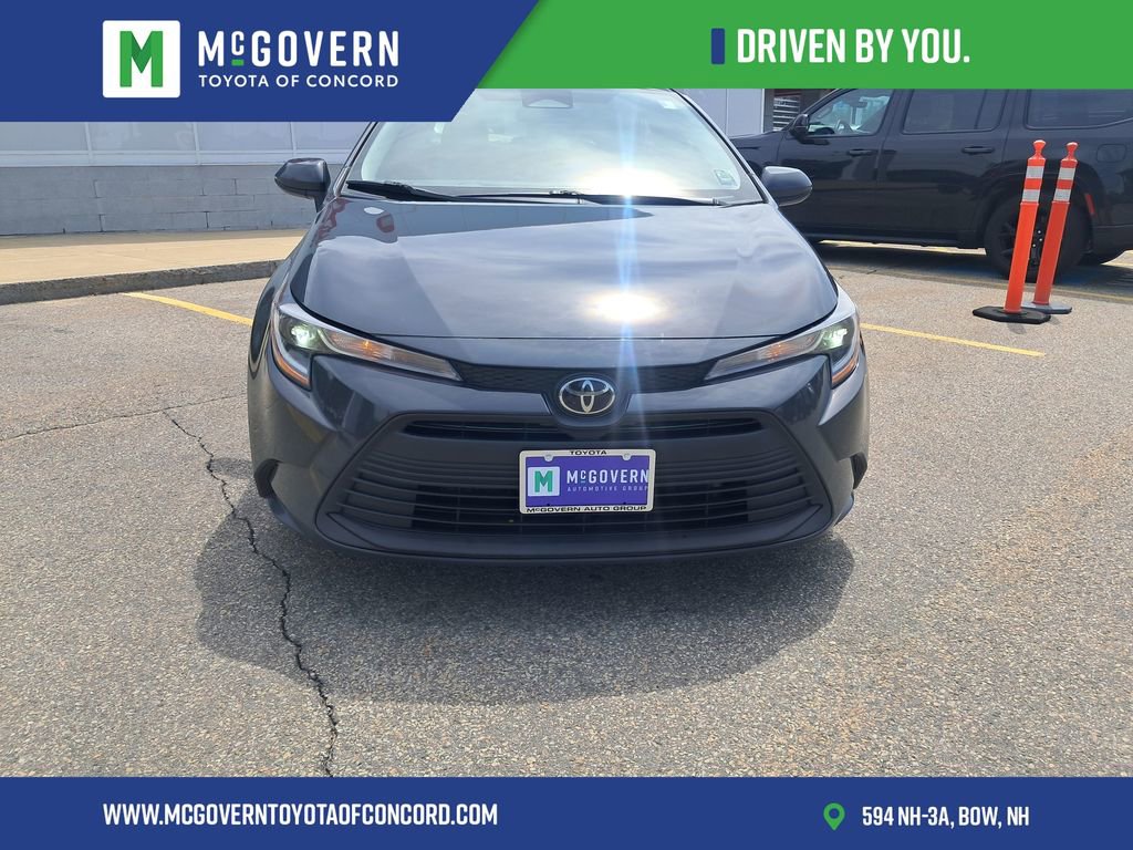 Used 2023 Toyota Corolla LE FWD image 8