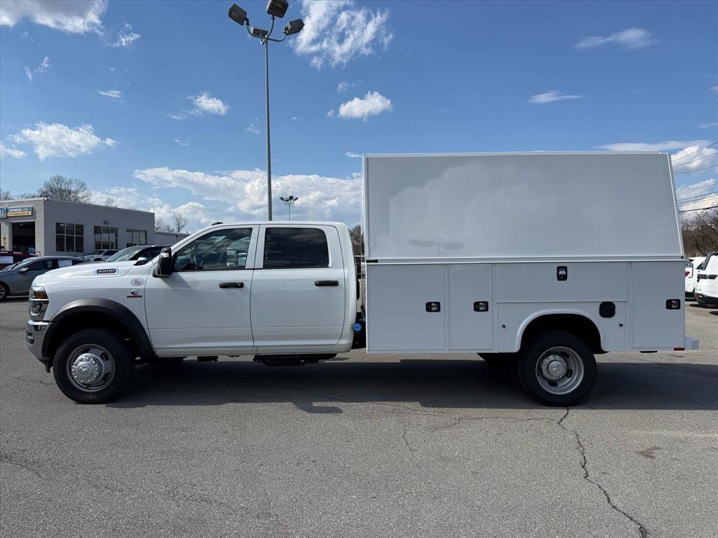 New 2026 RAM 5500 Tradesman w/ Chrome Appearance Group image 7