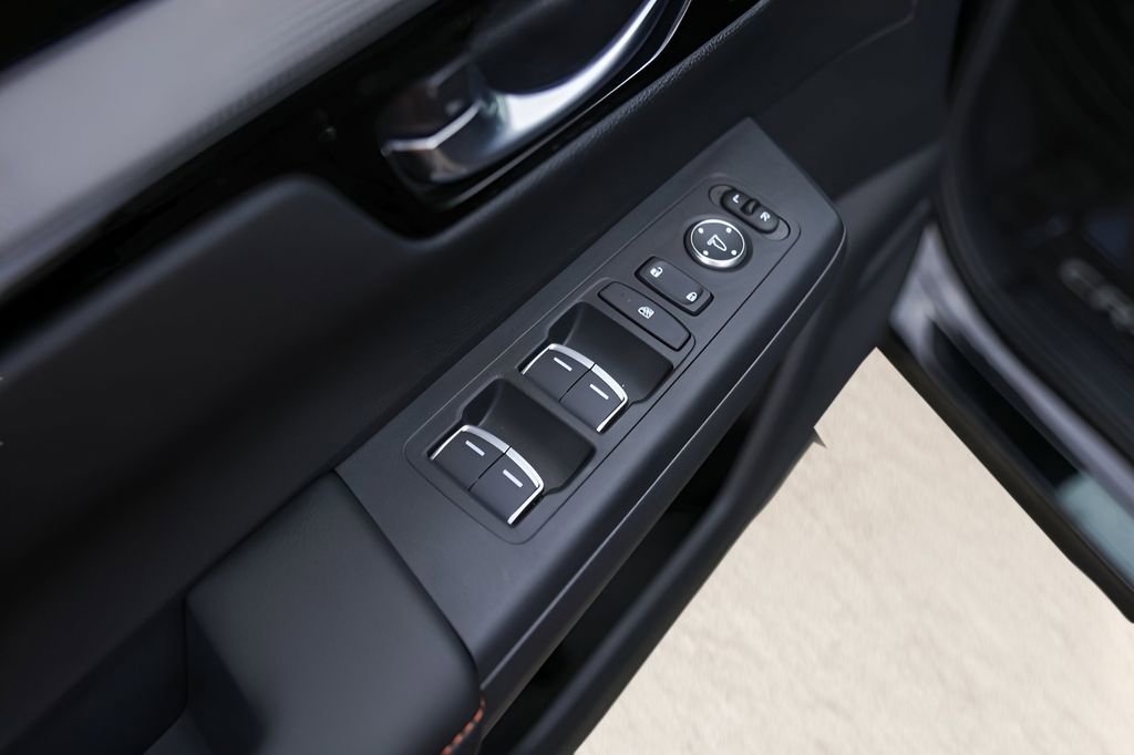 Used 2026 Honda CR-V Sport Touring image 22