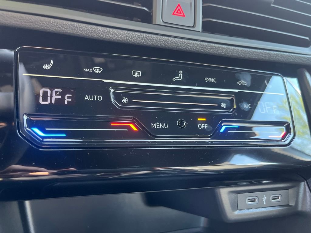 New 2025 Volkswagen Jetta Sport image 12