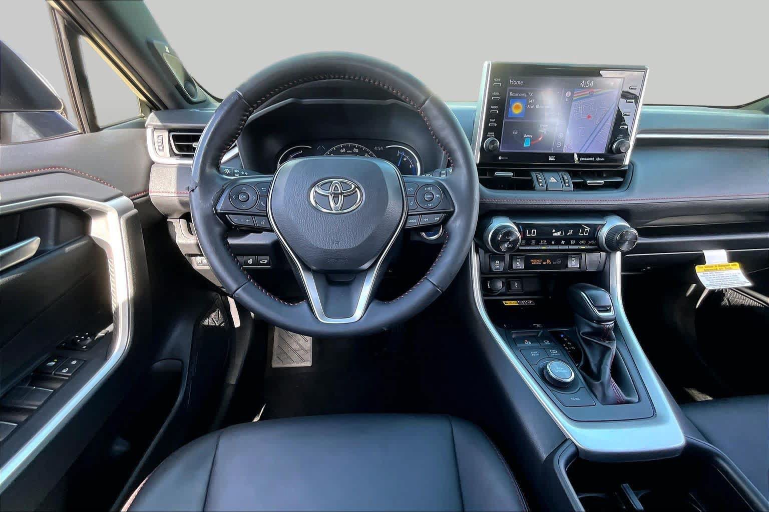 Used 2022 Toyota RAV4 XSE w/ Weather Package AWD/4WD image 6