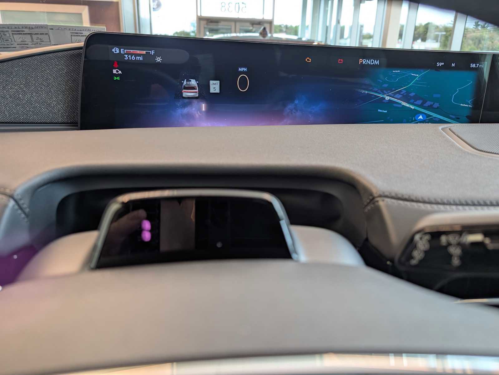 New 2025 Lincoln Navigator Reserve w/ Jet Appearance Package image 17