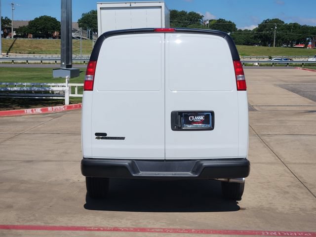 New 2025 Chevrolet Express 2500 Extended w/ Driver Convenience Package RWD image 12