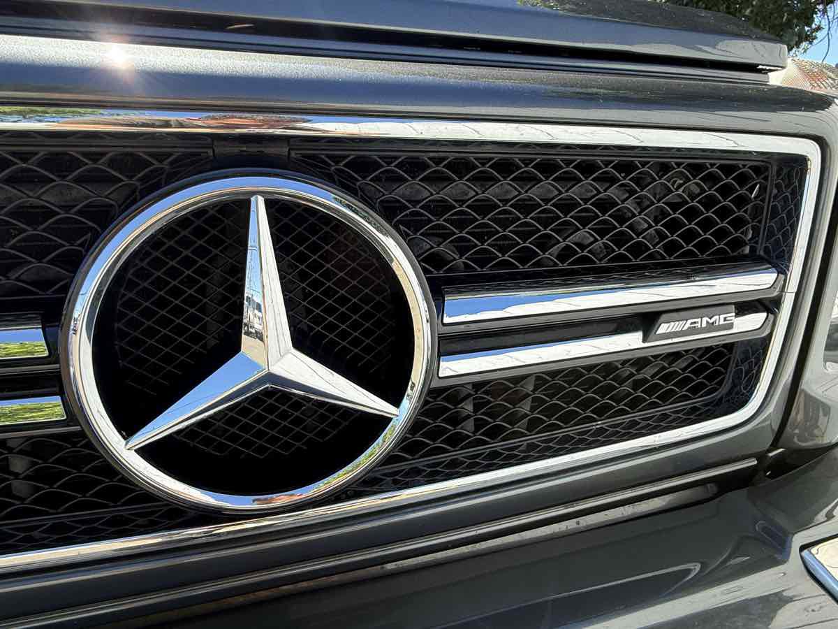 Used 2015 Mercedes-Benz G 63 AMG 4MATIC image 36