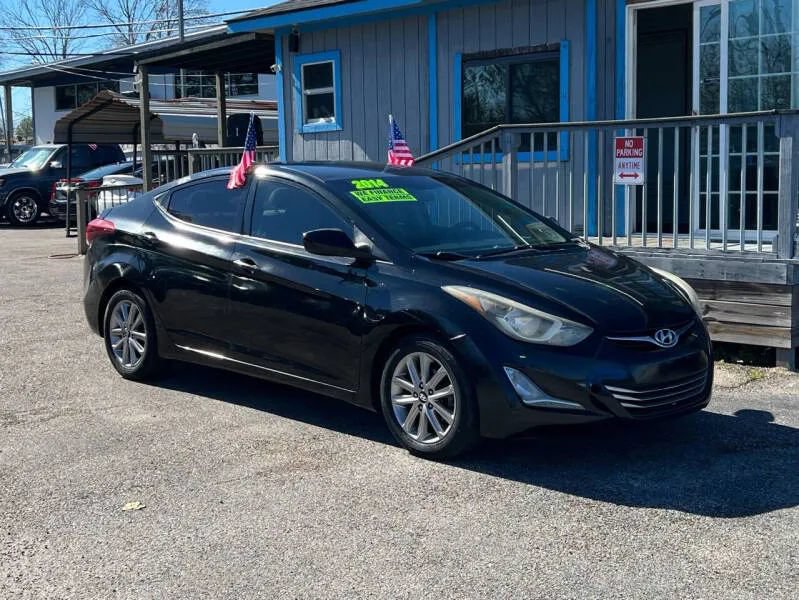 Used 2014 Hyundai Elantra SE w/ Option Group 02 FWD image 4
