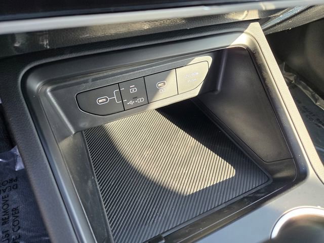 New 2026 Kia K5 LXS FWD image 21